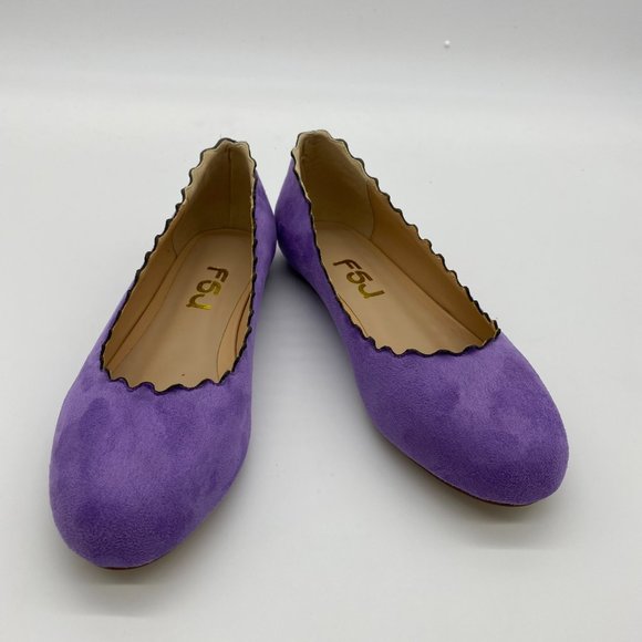 NEW Purple Scalloped Ballet Flats - Slip-On - Picture 3 of 10